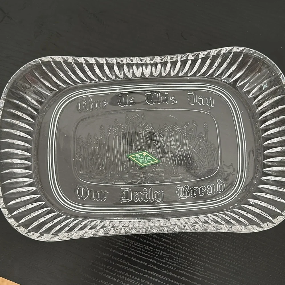 Shannon Crystal Ireland Handcrafted Lead Crystal Give Us This Day Bread Tray